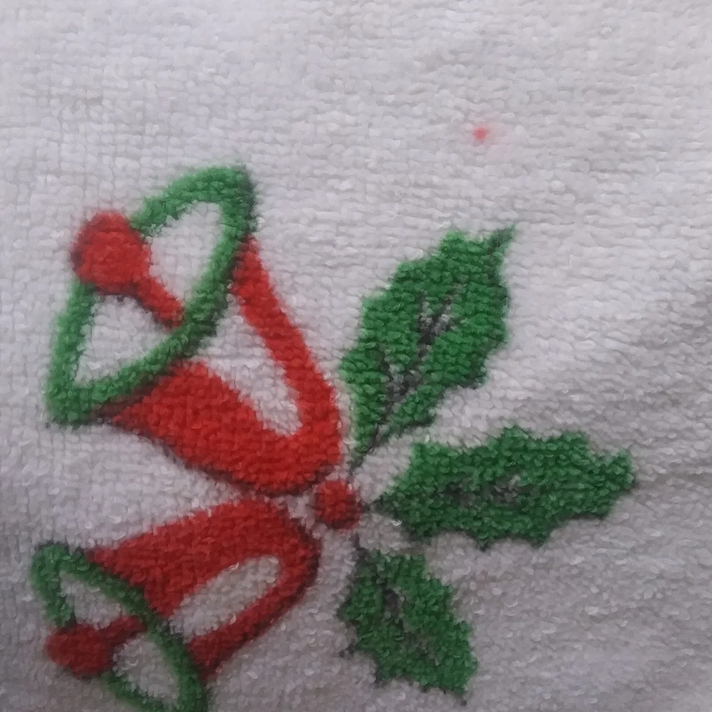 Vintage Christmas Finger Tip Towels, Made in USA